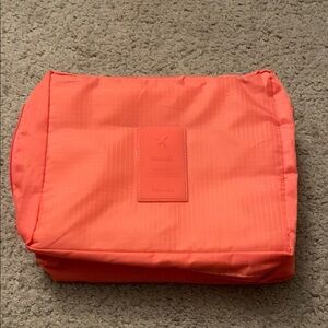 Coral Travel Organizer Bag